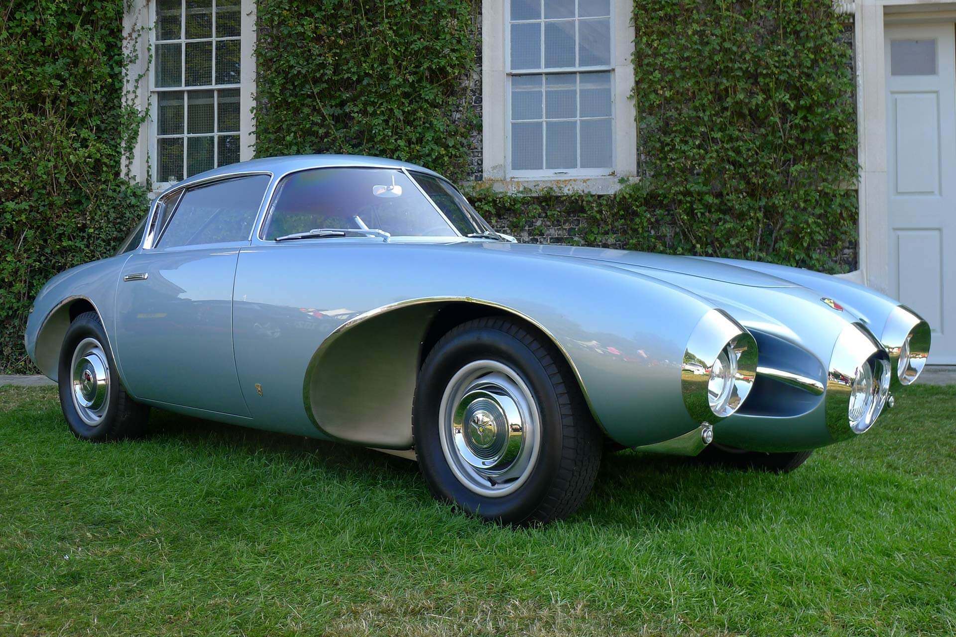 Car image 1