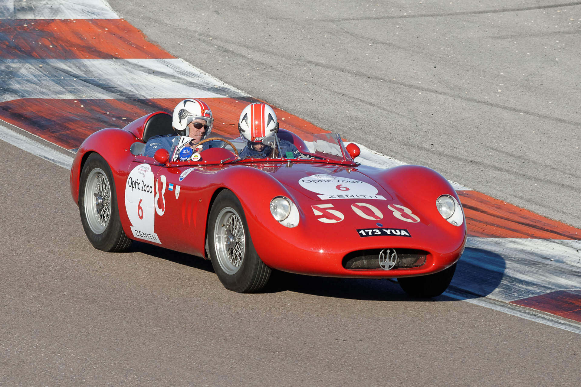 200SI al circuito Dijon-Prenois