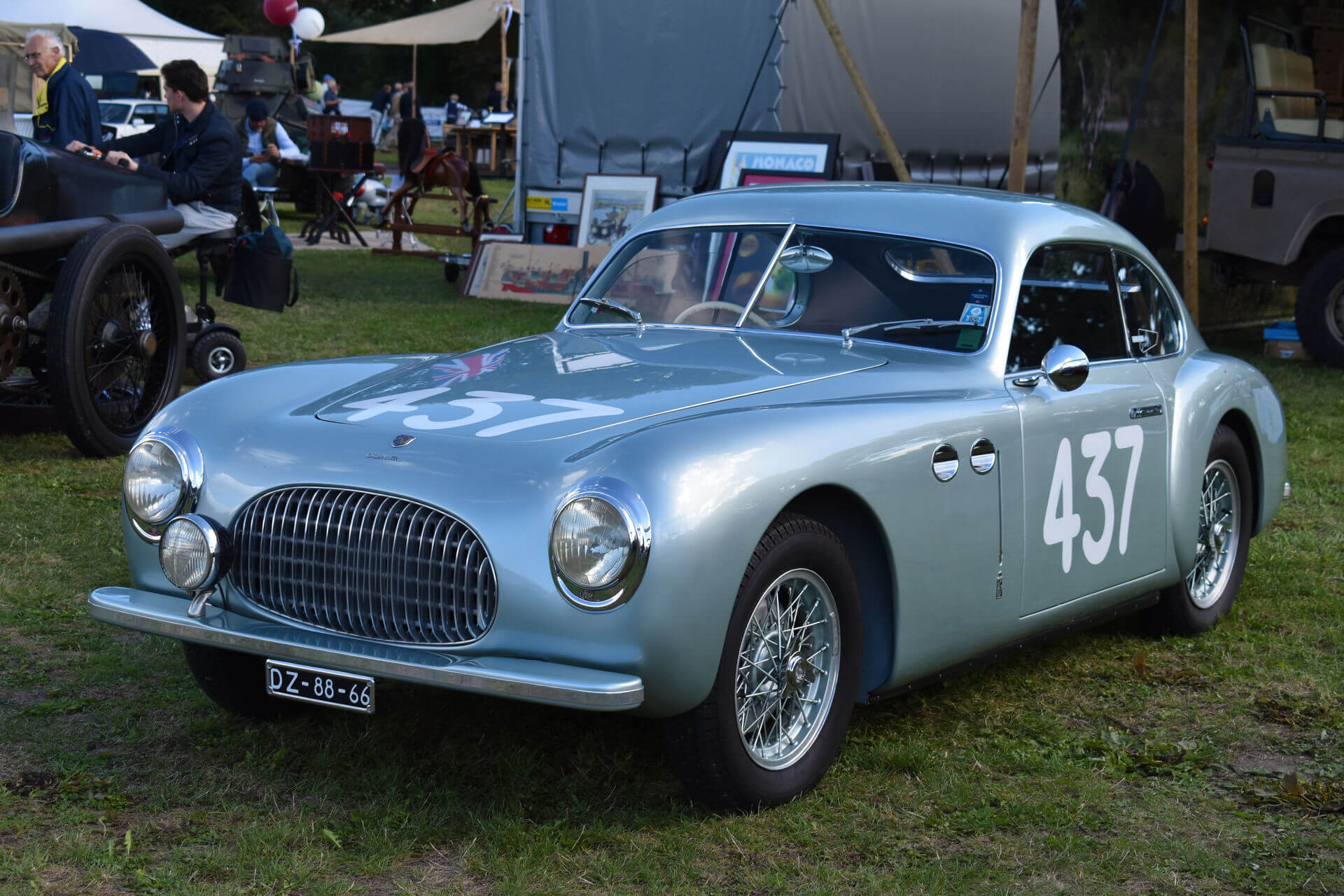 Car image 1