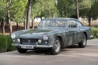Ferrari 250 GT 2+2