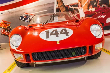 Ferrari 275 P, 330 P