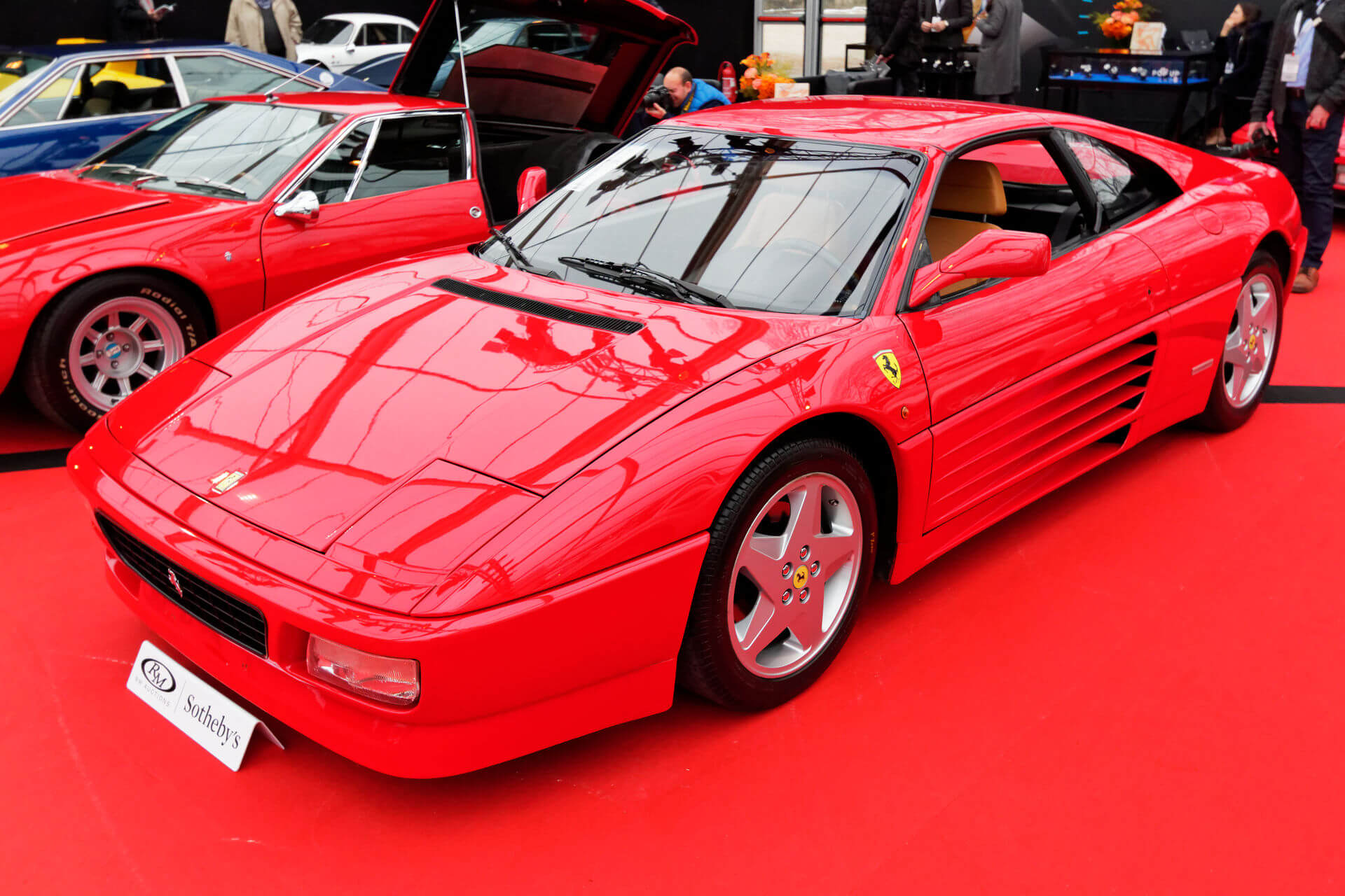 Car image 1
