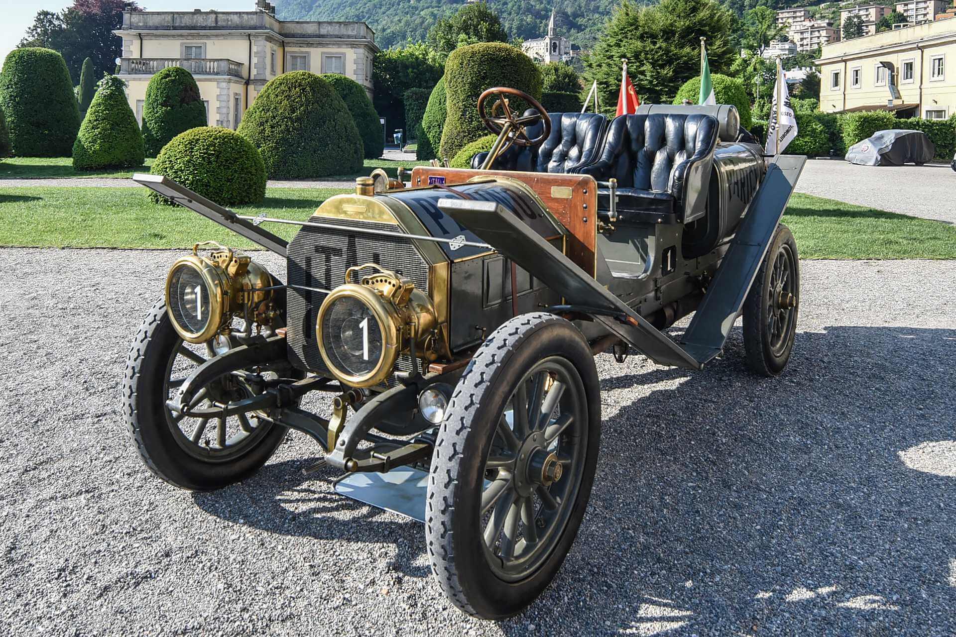 Car image 1