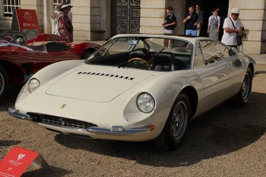 Ferrari 365 P Berlinetta Speciale Pininfarina "Tre Posti"