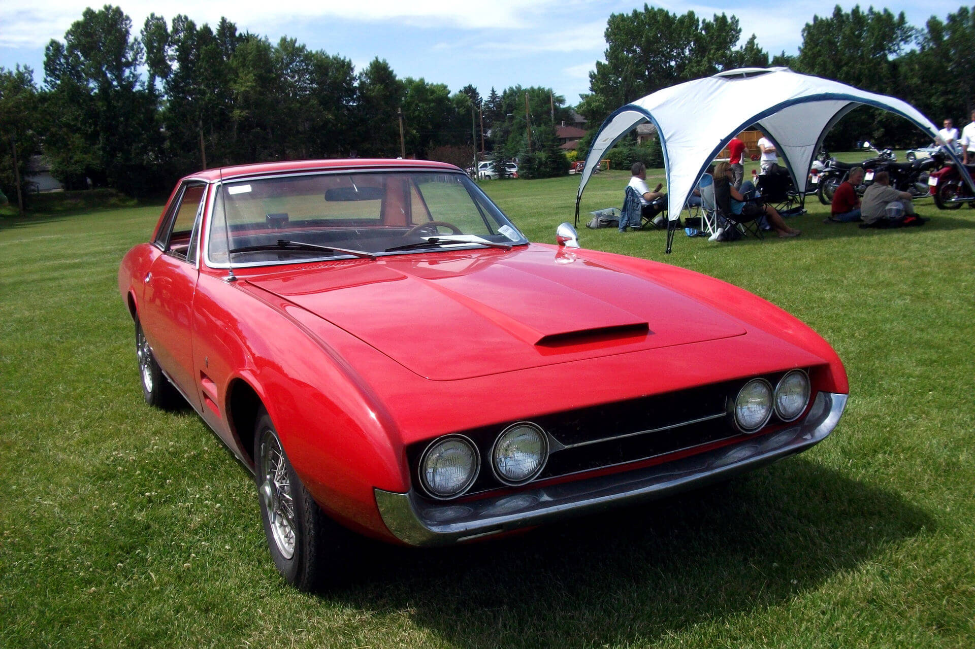 Car image 1