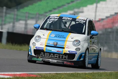 Abarth 695 Assetto Corse