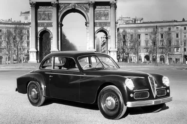 Alfa Romeo 6C 2500 Gran Turismo