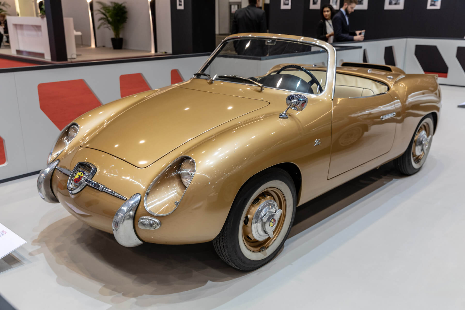 Car image 1