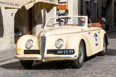 Alfa Romeo 6C 2500 S Cabriolet Touring