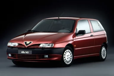 Alfa Romeo 145