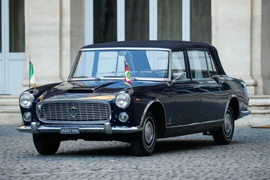 Lancia Flaminia Presidenziale Pinin Farina