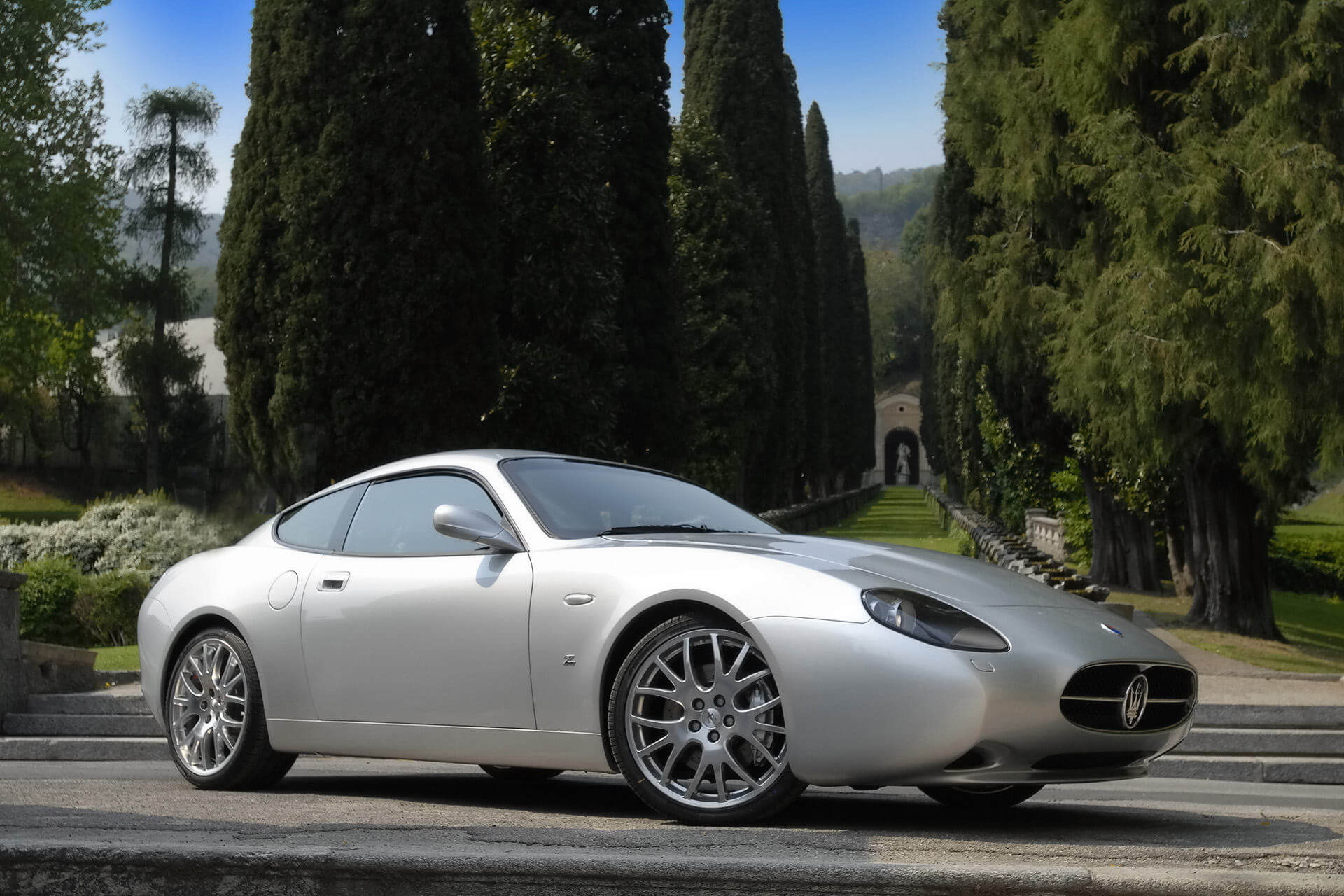Car image 1