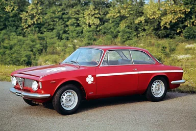 Alfa Romeo GTA 1300 Junior