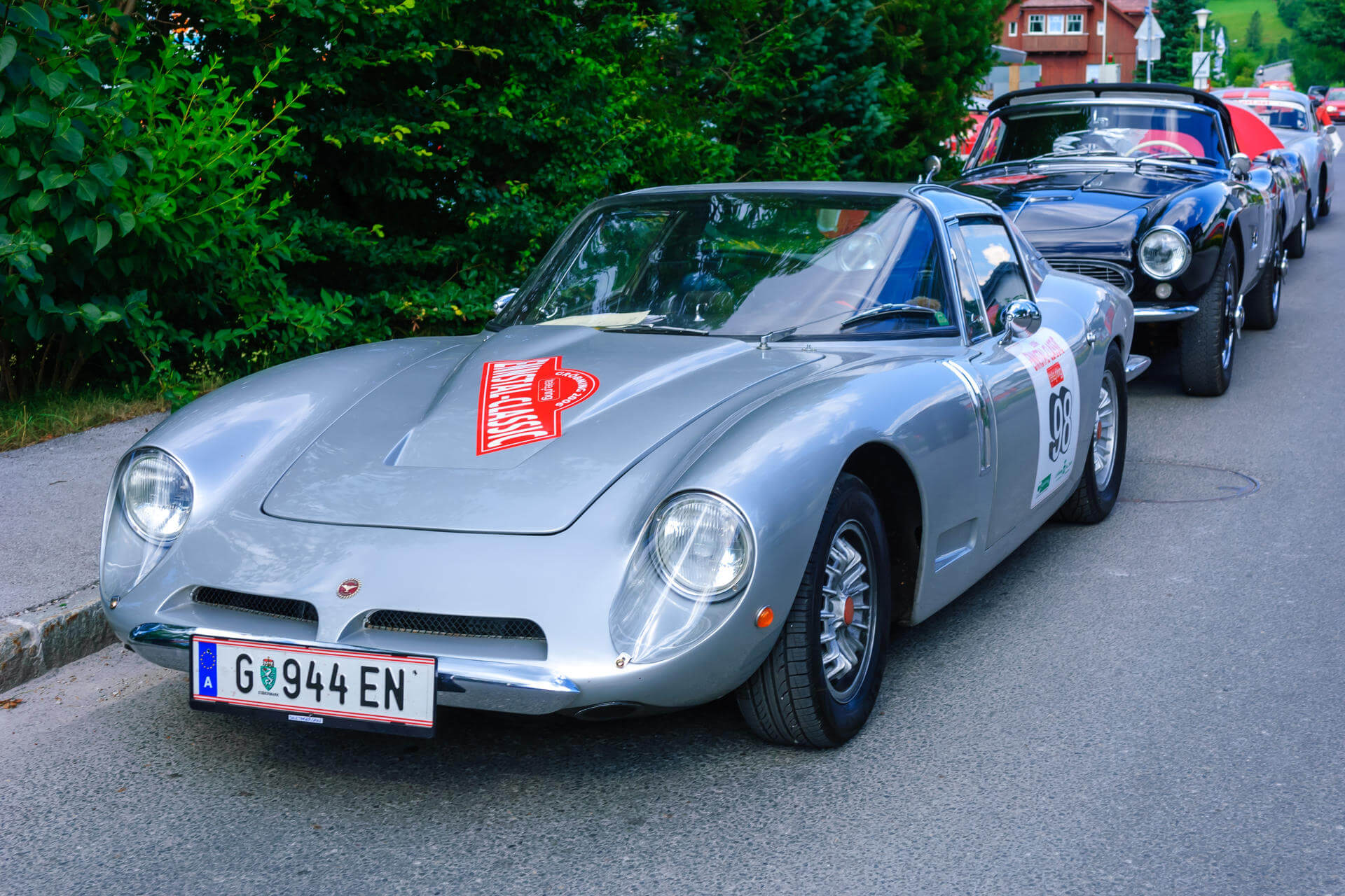 Car image 1
