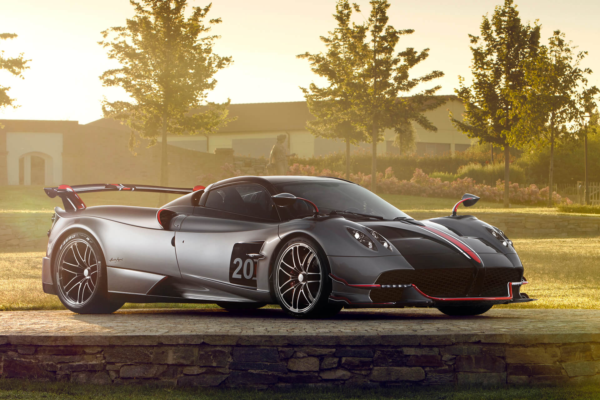 Car image 1