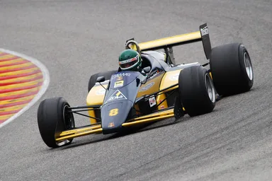 Minardi M186