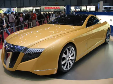 Stola Phalcon Coupe