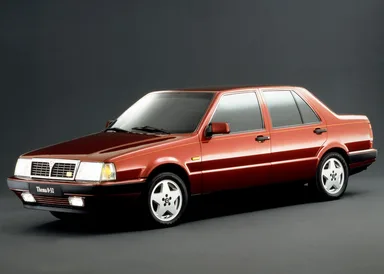 Lancia Thema 8.32